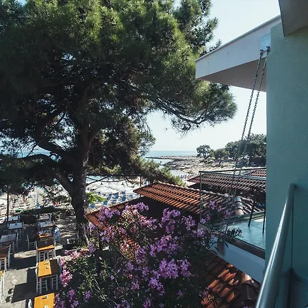 Aparthotel Psili Ammos Seaside Luxury 4*