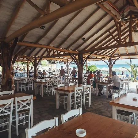 Psili Ammos Seaside Luxury Apartmanhotel Asztrída