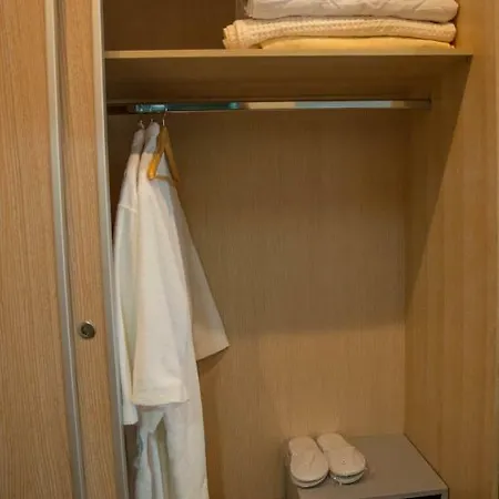 Psili Ammos Seaside Luxury Apartmanhotel Asztrída